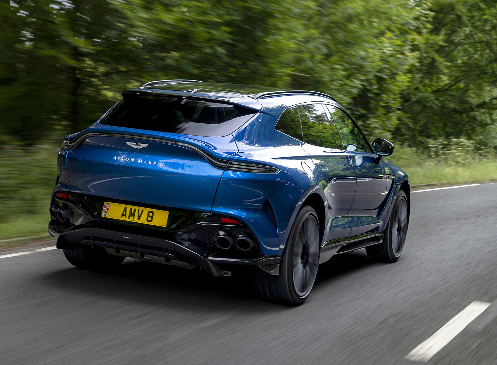 2023 Aston Martin DBX707 (Color: Plasma Blue) Rear Three-Quarter Wallpapers #7 of 118