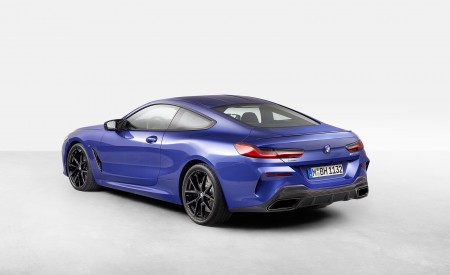 2023 BMW 8 Series Coupe Rear Three-Quarter Wallpapers 450x275 (21)
