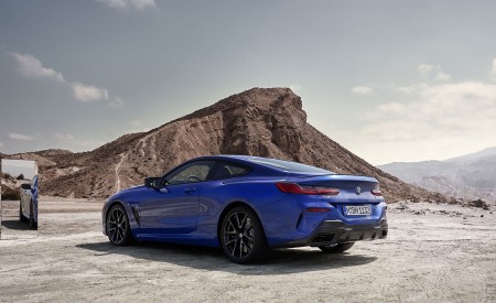 2023 BMW 8 Series Coupe Rear Three-Quarter Wallpapers 450x275 (8)