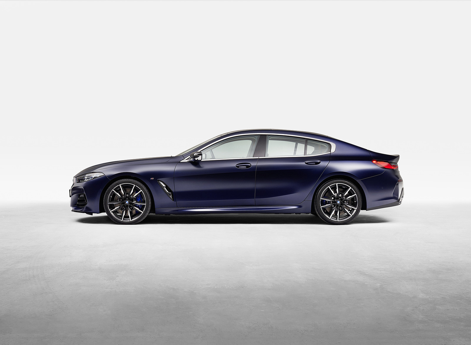 2023 BMW 8 Series Gran Coupe Side Wallpapers #12 of 25