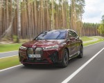 2023 BMW iX M60 Front Three-Quarter Wallpapers 150x120 (81)