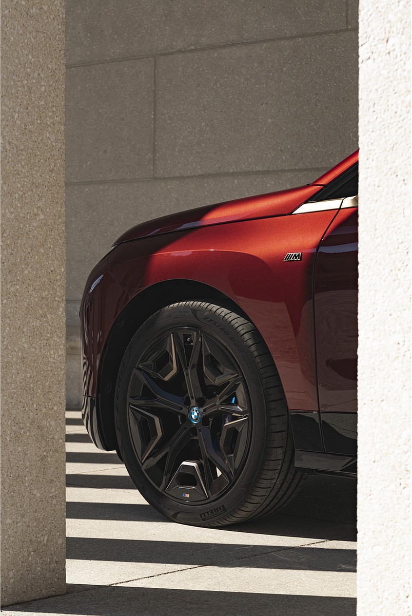 2023 BMW iX M60 Wheel Wallpapers #155 of 181