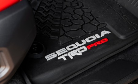 2023 Toyota Sequoia TRD Pro Interior Detail Wallpapers 450x275 (106)