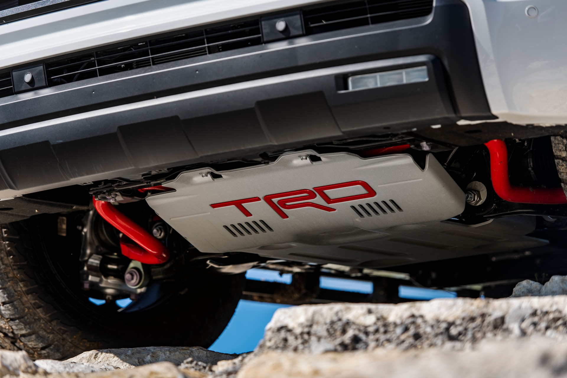 2023 Toyota Sequoia TRD Pro Undercarriage Wallpapers #78 of 114