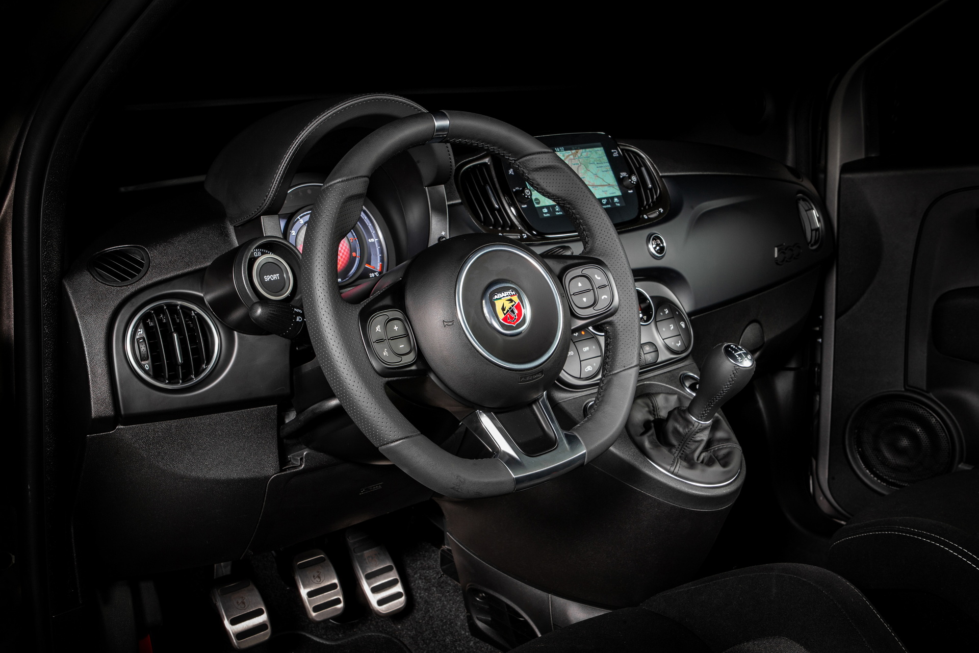 2022 Abarth F595 Interior Wallpapers #22 of 24