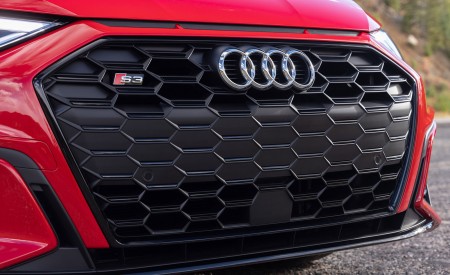 2022 Audi S3 (Color: Tango Red; US-Spec) Grille Wallpapers 450x275 (29)