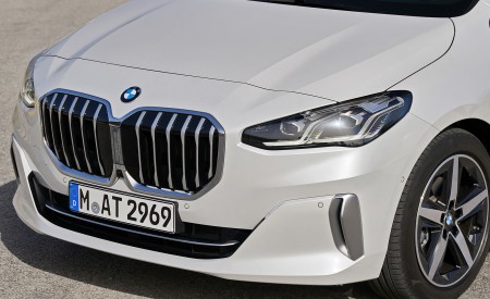 2022 BMW 2 Series 220i Active Tourer Detail Wallpapers 450x275 (51)