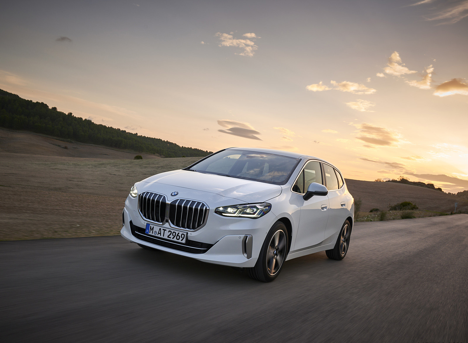 BMW 2 Series такси