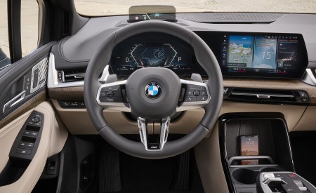 2022 BMW 2 Series 220i Active Tourer Interior Cockpit Wallpapers 450x275 (66)