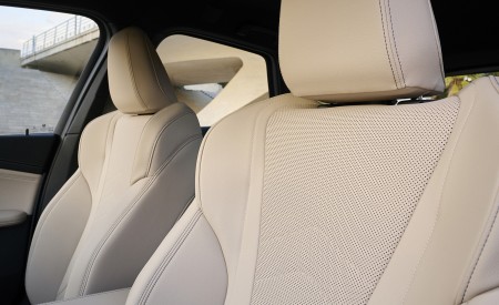 2022 BMW 2 Series 220i Active Tourer Interior Front Seats Wallpapers 450x275 (77)