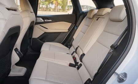 2022 BMW 2 Series 220i Active Tourer Interior Rear Seats Wallpapers 450x275 (84)