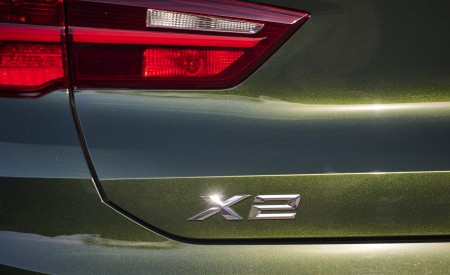 2022 BMW X2 GoldPlay Edition xDrive25e Detail Wallpapers  450x275 (37)