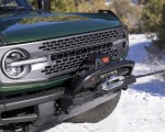 2022 Ford Bronco Everglades (Color: Eruption Green) Winch Wallpapers 150x120 (42)