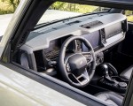 2022 Ford Bronco Everglades Interior Wallpapers 150x120 (28)