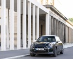 2022 Mini Cooper SE Resolute Edition Front Wallpapers 150x120 (19)