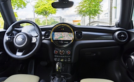2022 Mini Cooper SE Resolute Edition Interior Cockpit Wallpapers 450x275 (95)