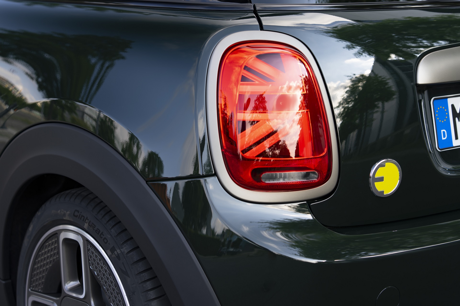 2022 Mini Cooper SE Resolute Edition Tail Light Wallpapers #86 of 104