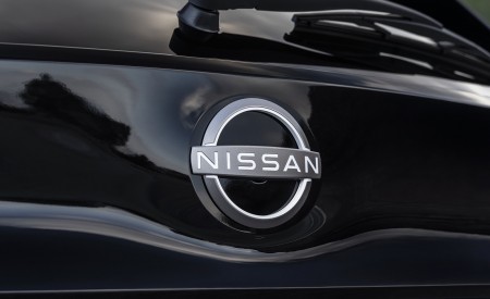 2022 Nissan Leaf (Euro-Spec) Badge Wallpapers 450x275 (40)