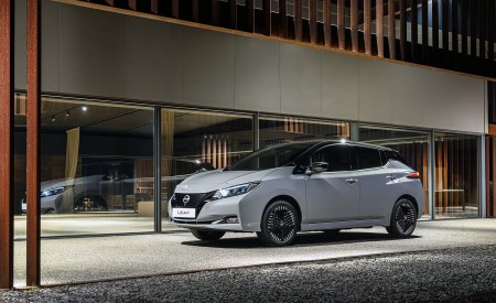 2022 Nissan Leaf (Euro-Spec) Front Three-Quarter Wallpapers 450x275 (34)