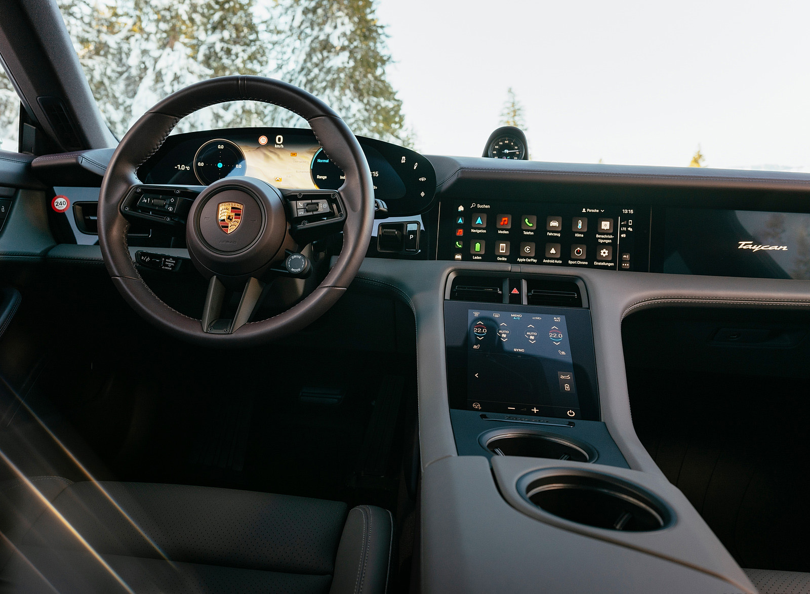 2022 Porsche Taycan Sport Turismo (Color: Frozen Berry Metallic) Interior Cockpit Wallpapers #29 of 32