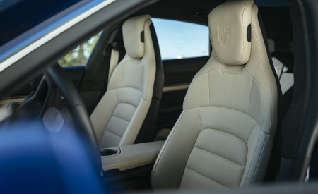 2022 Porsche Taycan Turbo Sport Turismo (Color: Gentian Blue Metallic) Interior Front Seats Wallpapers 450x275 (16)