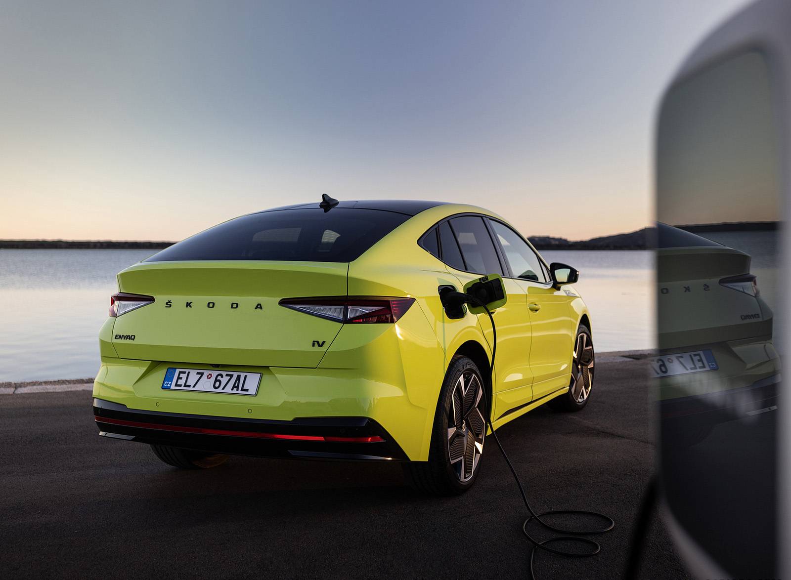 2022 Škoda ENYAQ Coupe RS iV Charging Wallpapers #63 of 118