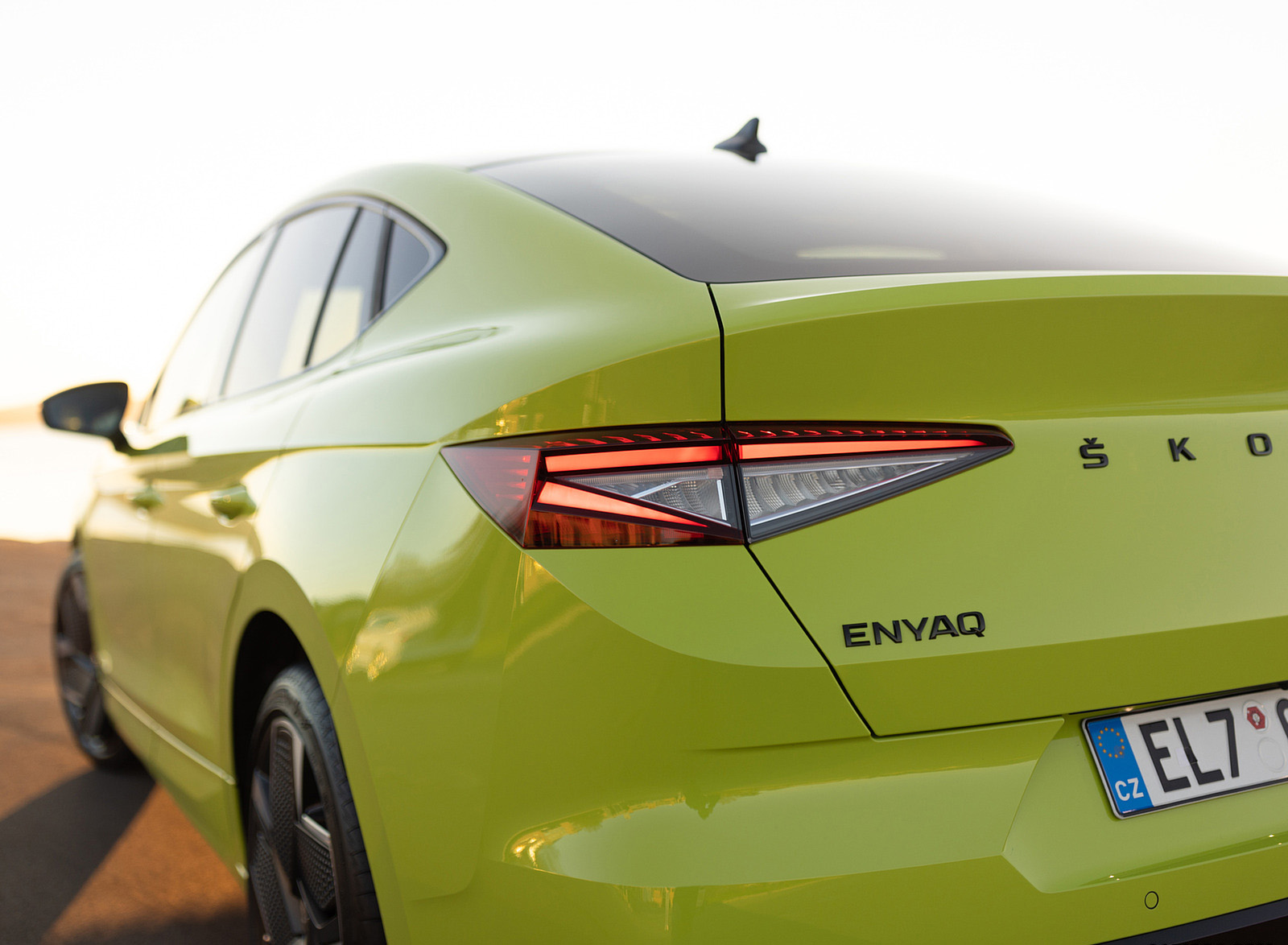 2022 Škoda ENYAQ Coupe RS iV Tail Light Wallpapers #95 of 118