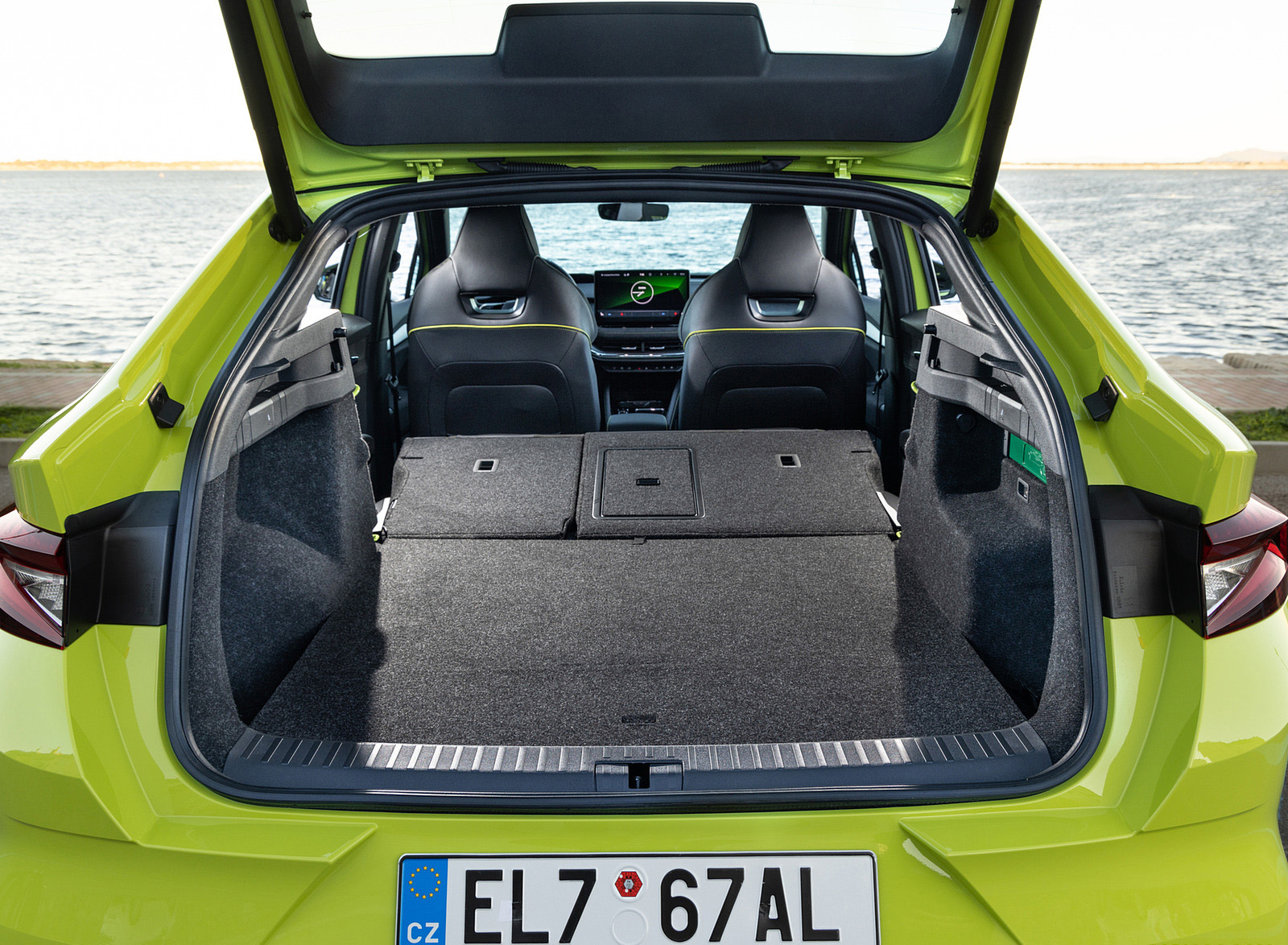 2022 Škoda ENYAQ Coupe RS iV Trunk Wallpapers  #116 of 118