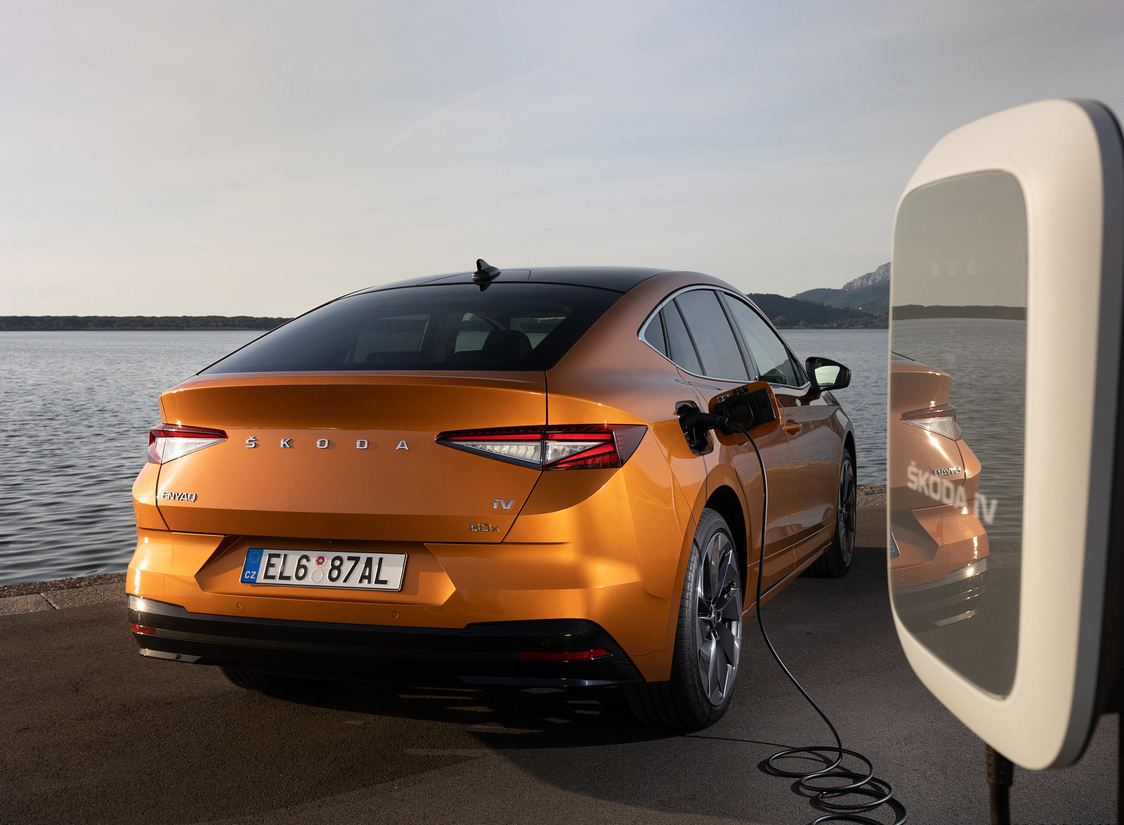 2022 Škoda ENYAQ Coupe iV (Color: Phoenix Orange) Charging Connector Wallpapers #144 of 173