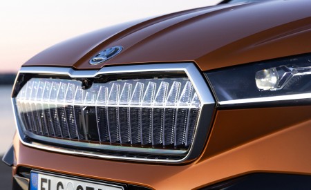2022 Škoda ENYAQ Coupe iV (Color: Phoenix Orange) Detail Wallpapers 450x275 (156)