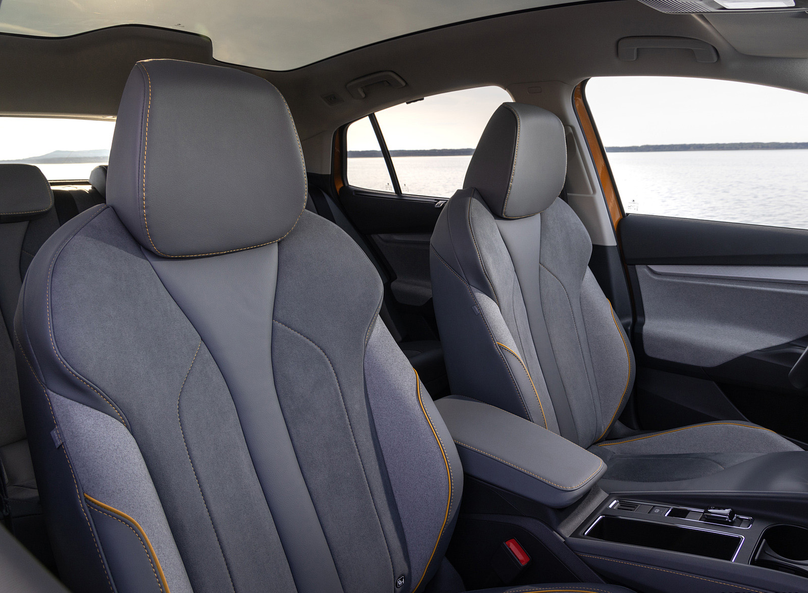 2022 Škoda ENYAQ Coupe iV (Color: Phoenix Orange) Interior Front Seats Wallpapers #169 of 173