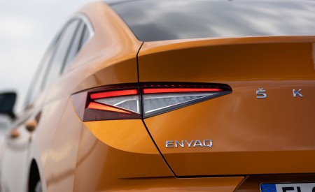 2022 Škoda ENYAQ Coupe iV (Color: Phoenix Orange) Tail Light Wallpapers 450x275 (161)