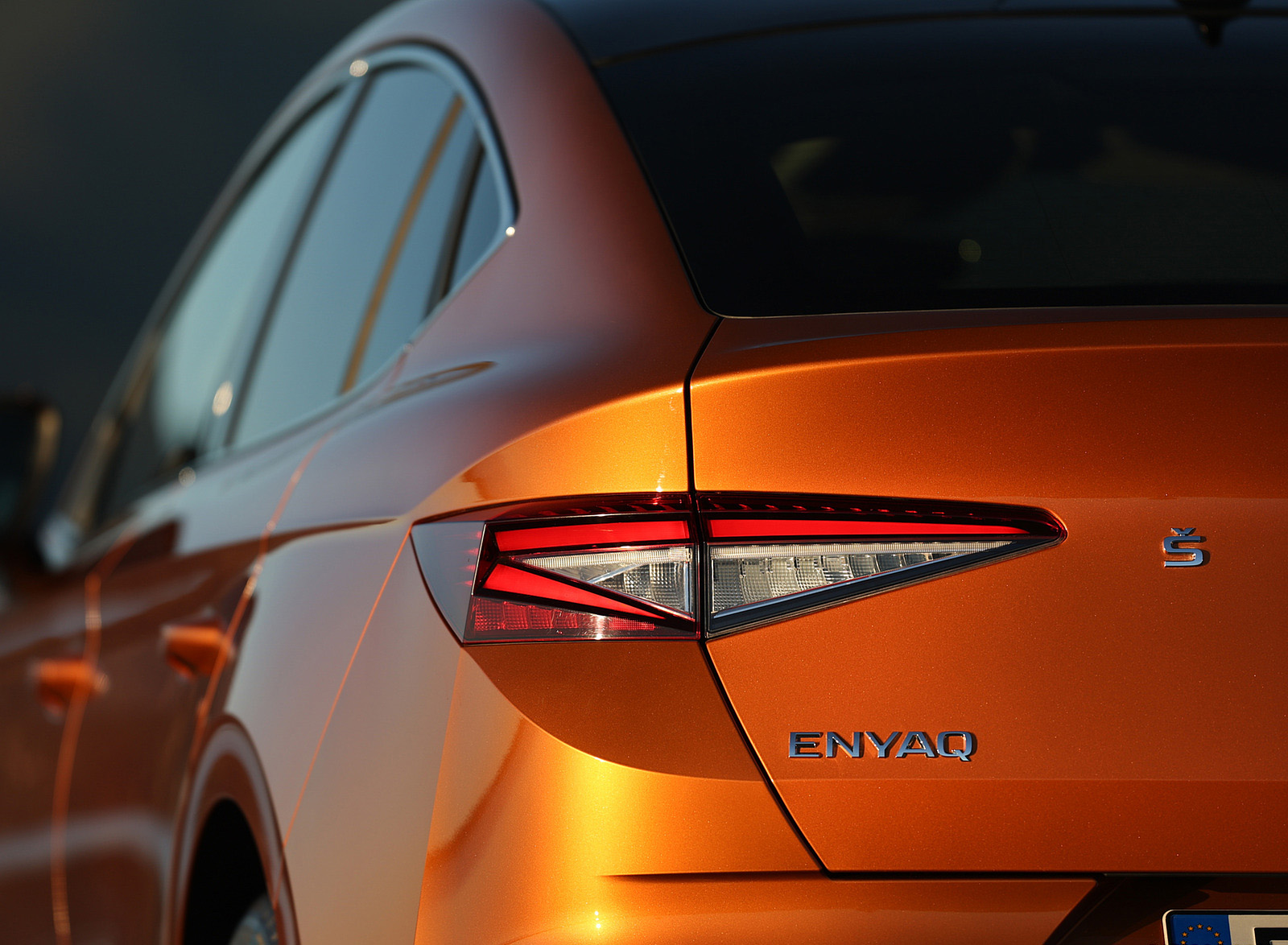 2022 Škoda ENYAQ Coupe iV (Color: Phoenix Orange) Tail Light Wallpapers #160 of 173