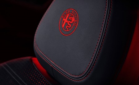2023 Alfa Romeo Tonale Interior Seats Wallpapers 450x275 (16)