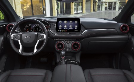2023 Chevrolet Blazer RS Interior Cockpit Wallpapers 450x275 (12)
