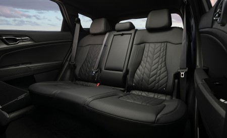 2023 Kia Sportage PHEV Interior Rear Seats Wallpapers 450x275 (34)