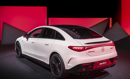 2023 Mercedes-AMG EQE 53 4MATIC+ (Color: Opalite White Bright) Rear Three-Quarter Wallpapers 450x275 (83)