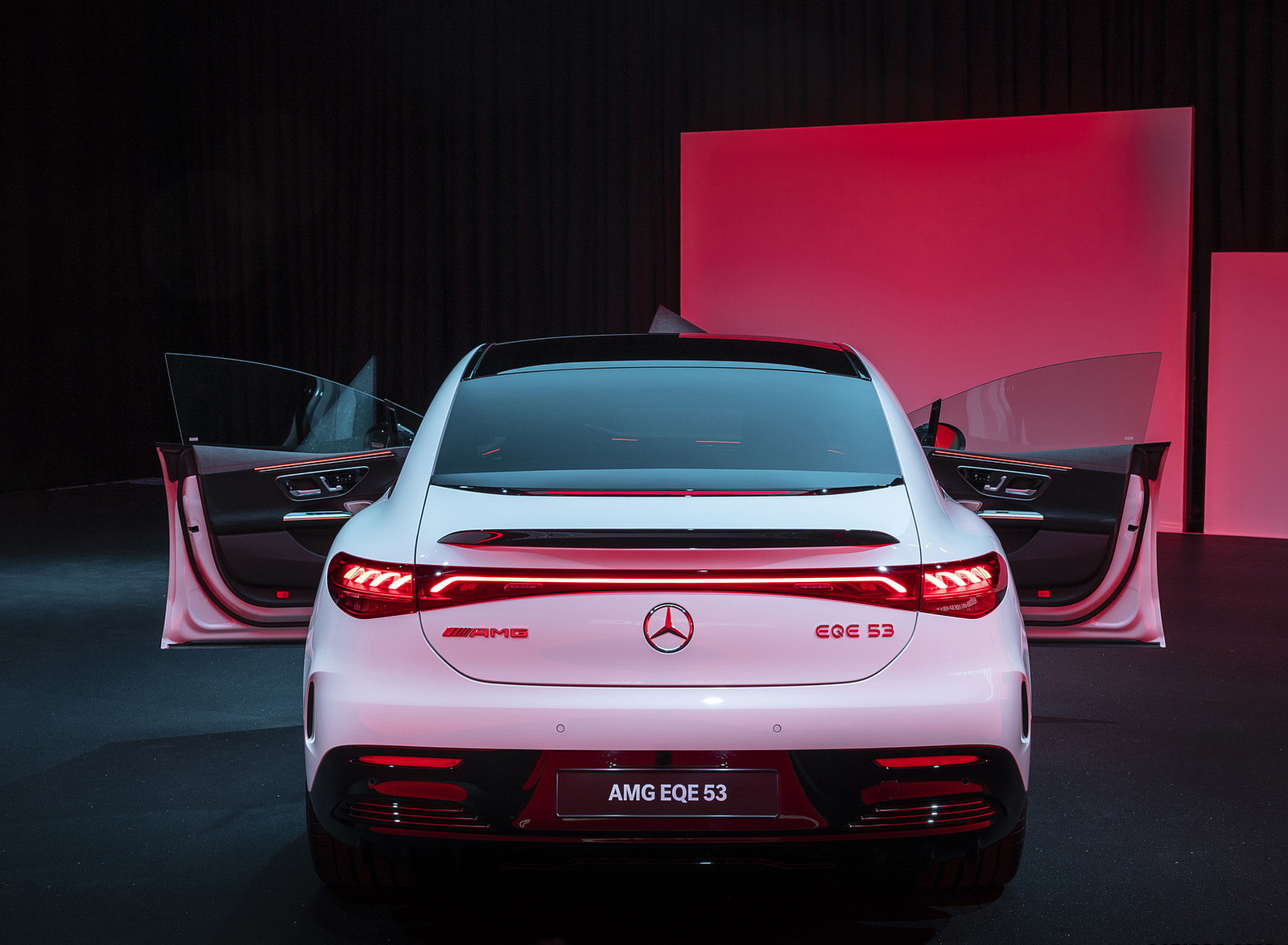 2023 Mercedes-AMG EQE 53 4MATIC+ (Color: Opalite White Bright) Rear Wallpapers #88 of 241