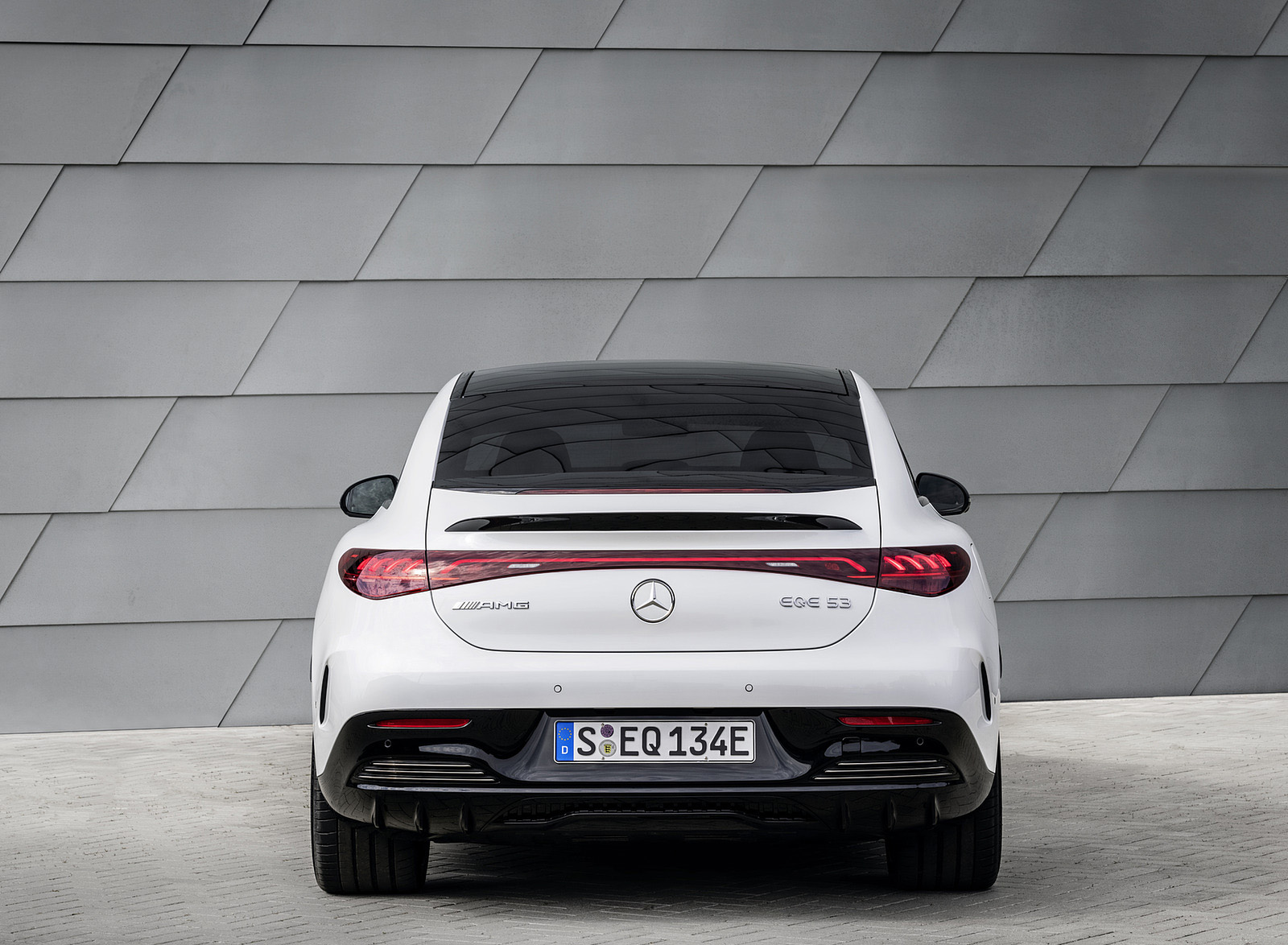 2023 Mercedes-AMG EQE 53 4MATIC+ (Color: Opalite White Bright) Rear Wallpapers #62 of 241