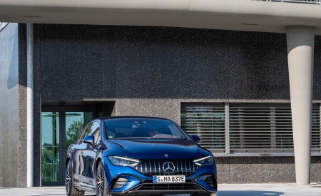 2023 Mercedes-AMG EQE 53 4MATIC+ (Color: Spectral Blue) Front Wallpapers  450x275 (124)