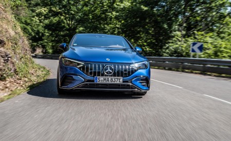 2023 Mercedes-AMG EQE 53 4MATIC+ (Color: Spectral Blue) Front Wallpapers 450x275 (106)