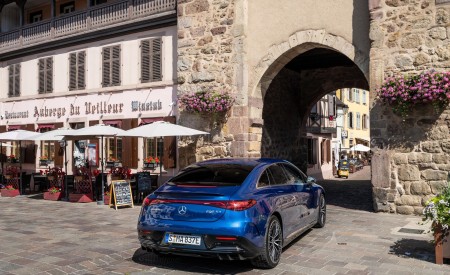 2023 Mercedes-AMG EQE 53 4MATIC+ (Color: Spectral Blue) Rear Three-Quarter Wallpapers 450x275 (127)
