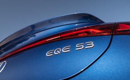 2023 Mercedes-AMG EQE 53 4MATIC+ (Color: Spectral Blue) Tail Light Wallpapers 450x275 (153)