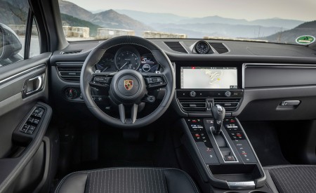 2023 Porsche Macan T (Color: Gentian Blue Metallic) Interior Cockpit Wallpapers 450x275 (208)