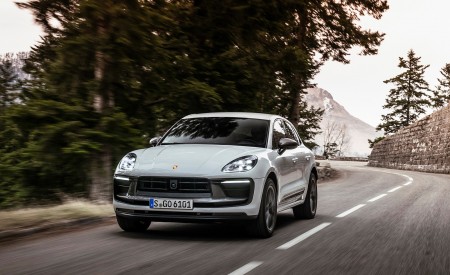 2023 Porsche Macan T (Color: Pure White) Front Wallpapers  450x275 (10)