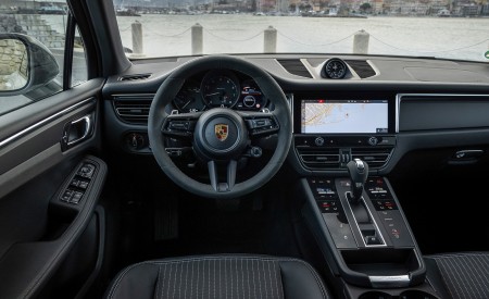 2023 Porsche Macan T (Color: Pure White) Interior Cockpit Wallpapers 450x275 (74)
