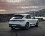 2023 Porsche Macan T (Color: Pure White) Rear Three-Quarter Wallpapers 150x120 (52)