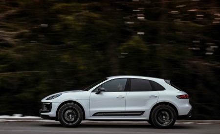2023 Porsche Macan T (Color: Pure White) Side Wallpapers  450x275 (23)