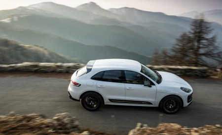 2023 Porsche Macan T (Color: Pure White) Side Wallpapers 450x275 (37)
