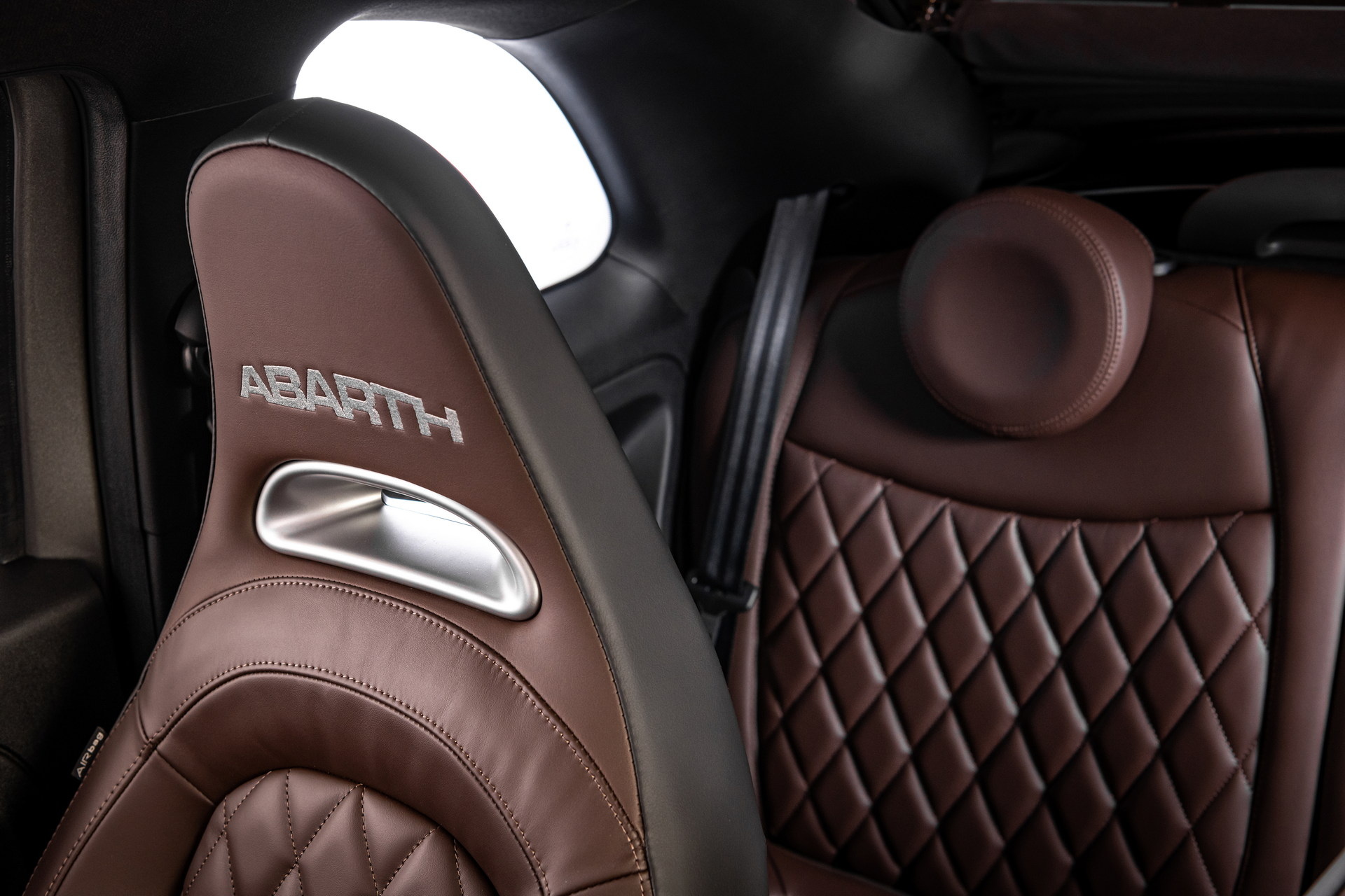 2022 Abarth 695 Turismo Interior Seats Wallpapers #16 of 16